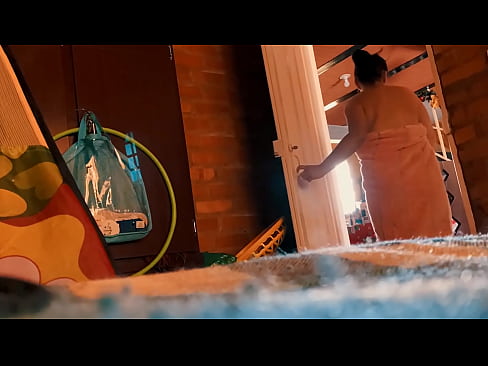 ❤️ U mo ziu mi seguita in a doccia, mi scopa mentre mi pigliu una doccia. ☑ Porno à noi % co.hentaibar.ru%