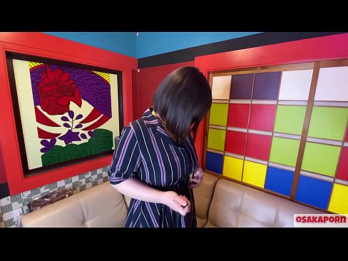 ❤️ Cutie giapponese cù grandi tette si masturba cù ghjoculi sessuali è hà un orgasmu. Ella parla in una intervista di a so cazzo sperienza. Tette enormi è figa pelosa gemendo forte. Osakaporn ☑ Porno à noi % co.hentaibar.ru%